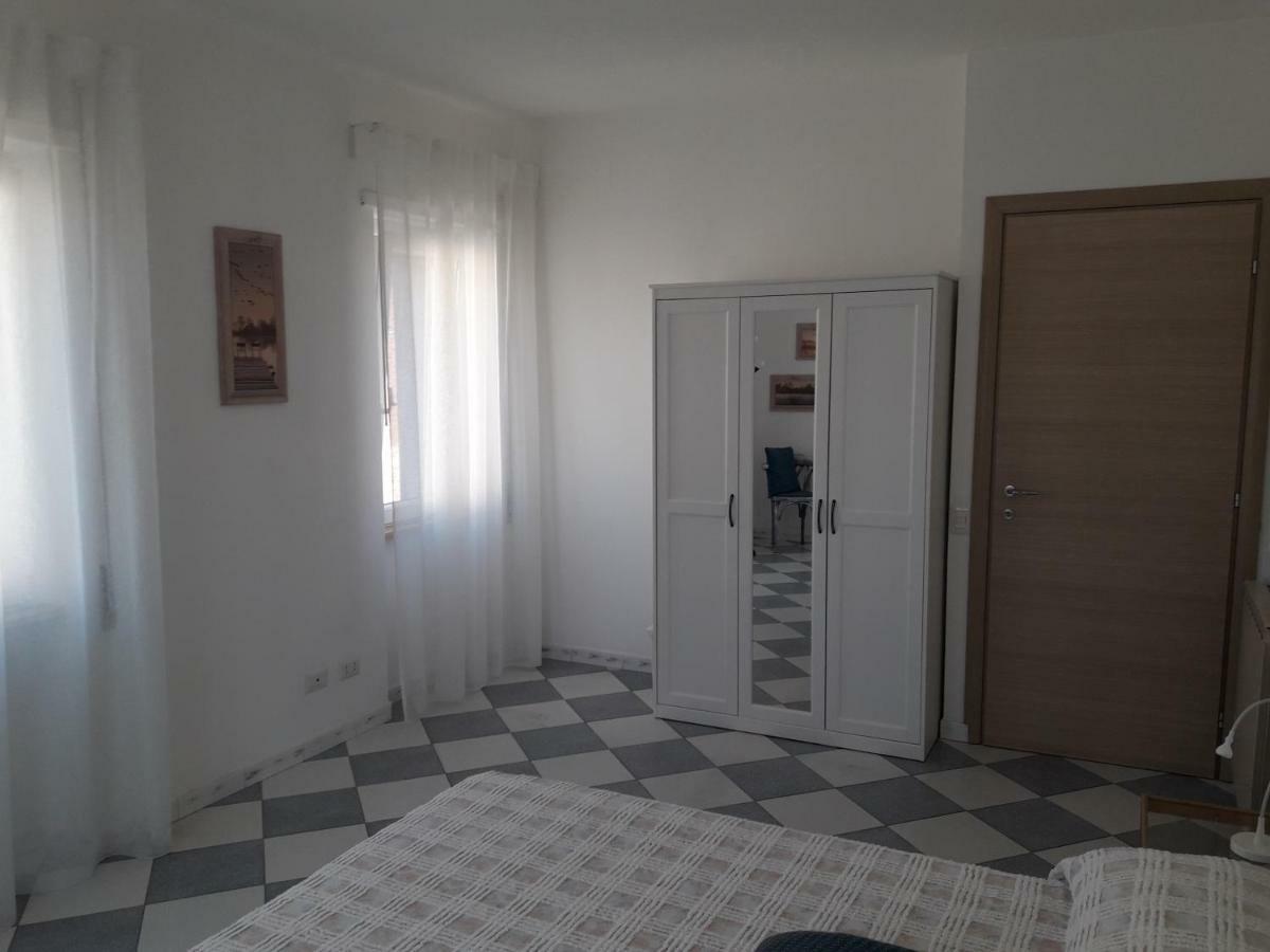 Вілла La Casa Dei Gelsi Кастель-Гандольфо Екстер'єр фото